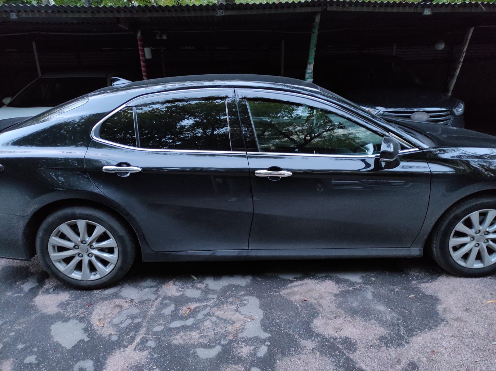 Дефлекторы окон дверей (ветровики) для Toyota Camry / Тойота Камри XV70 2017-2021 Г.В.. Ричмарк — фото 6