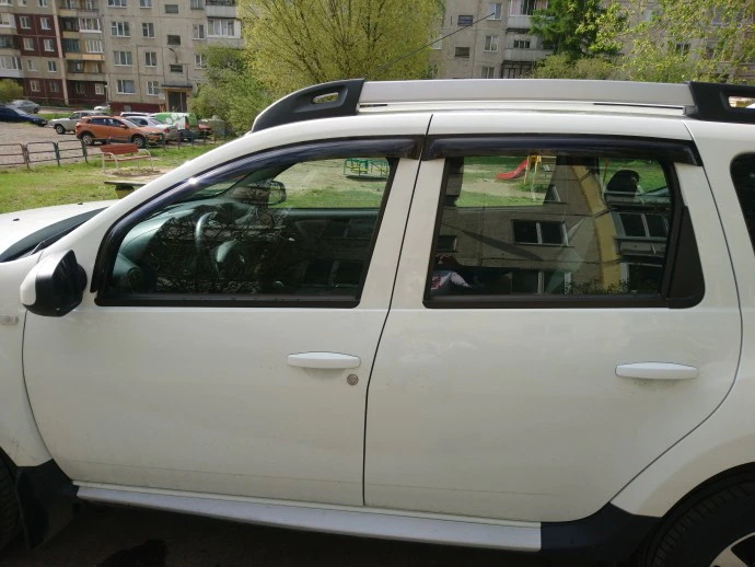 Дефлекторы окон дверей (ветровики) для Renault Duster / Рено Дастер 2010-2021 Г.В.. Ричмарк — фото 8