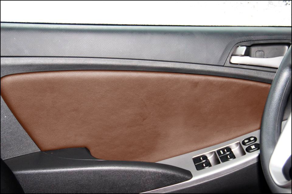 Обшивки карт дверей из эко-кожи без строчки для Hyundai Solaris/ Хюндай Солярис 2011-2017 Г.В. Кожа коричневый. Ричмарк — фото 2