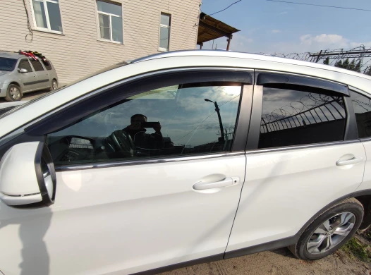 Дефлекторы окон дверей (ветровики) для Honda CR-V 2006-2013 Г.В.. Ричмарк — фото 5