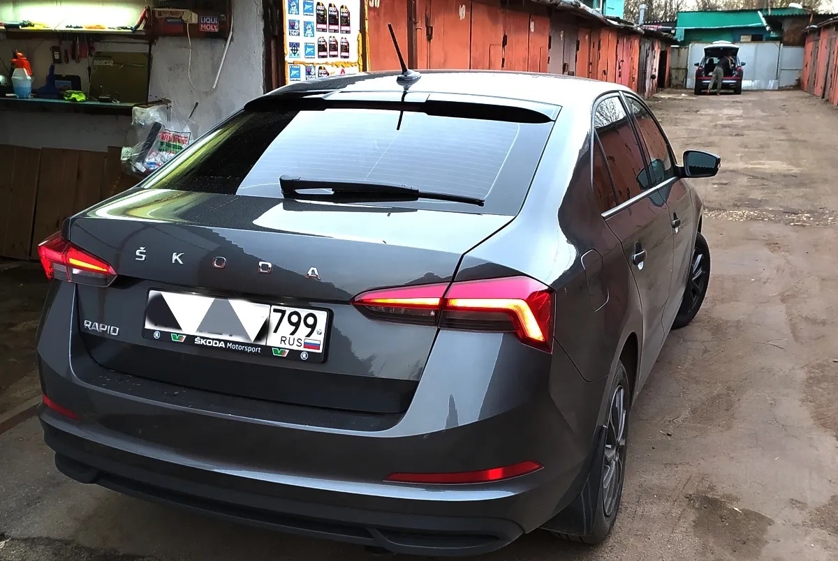 Задний дефлектор (спойлер) стекла для Skoda Rapid / Шкода Рапид 2012-2021 Г.В. и VW Polo Поло 6 2020+. Ричмарк — фото 4